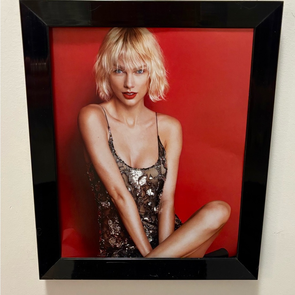 Taylor Swift 2016 framed 8x10 poster